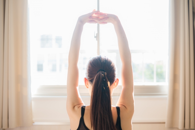 朝一番！　身体がほぐれる腕まわし